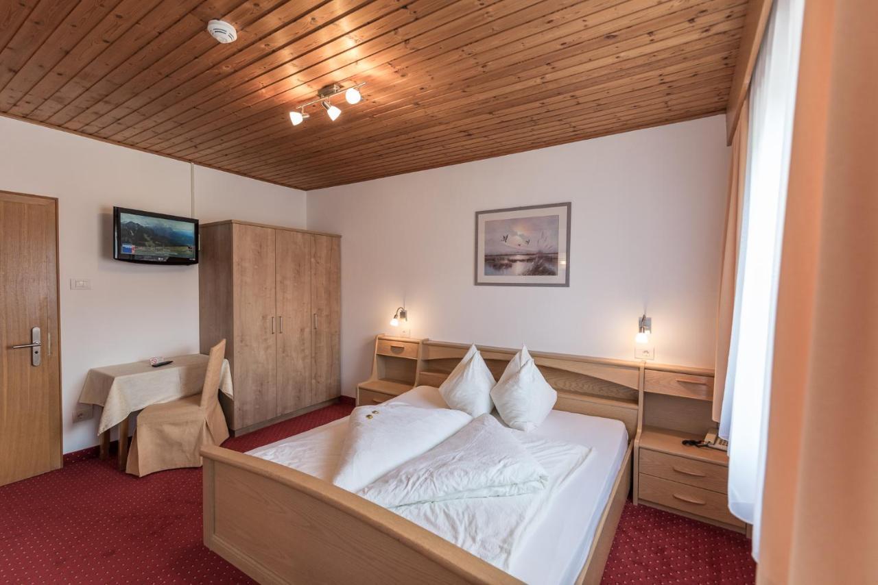Hotel B&B Feldmessner 브루니코 외부 사진